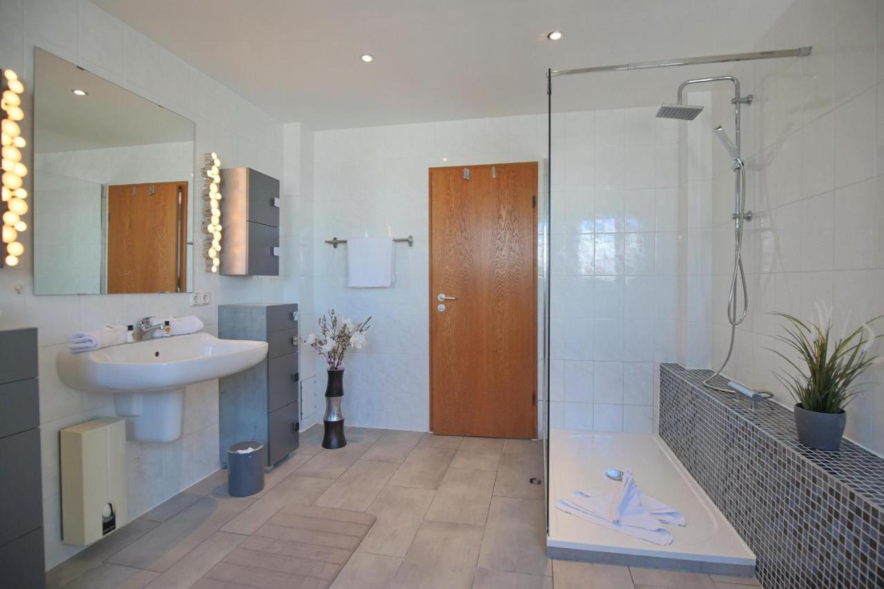 Ferienhaus Glockenstrasse Ferienwohnung Ostseehoehe Appartement 2 Шарбойц Экстерьер фото